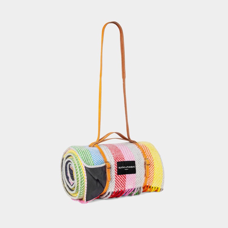 12 Best Waterproof Blankets For All Outdoor Uses 2024 Field Mag