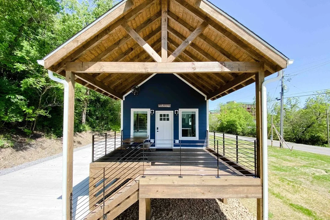 Tennessee-Pigeon-Forge-Cozy-Tiny-House-1