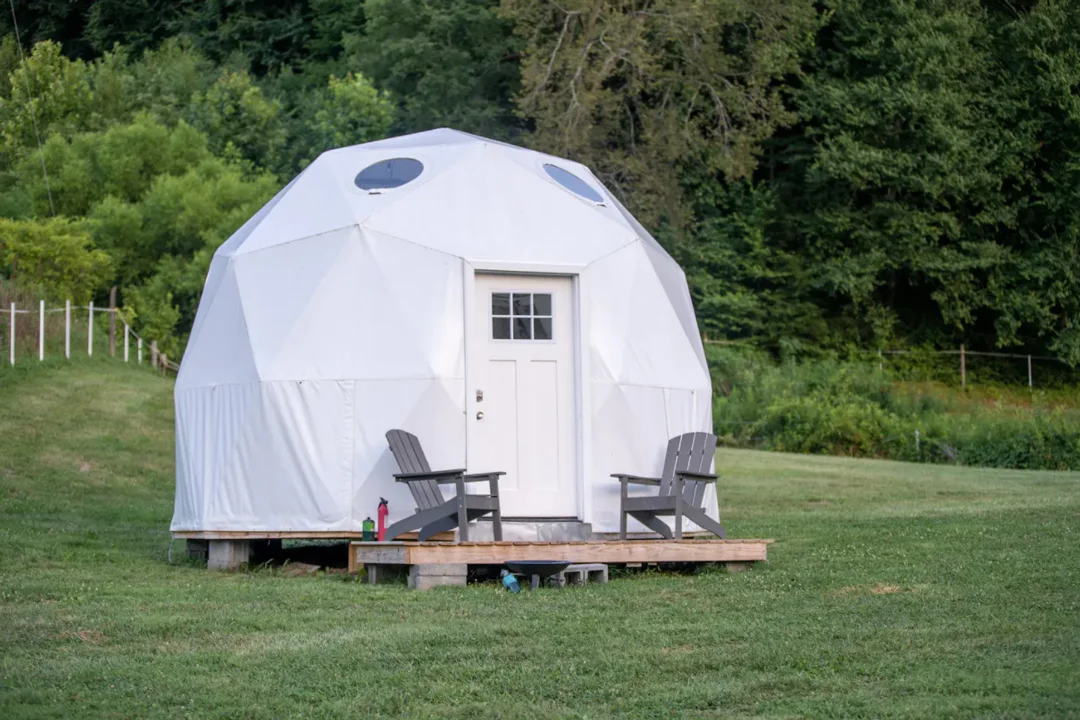 tennessee-sevierville-glamping-dome-1-exterior