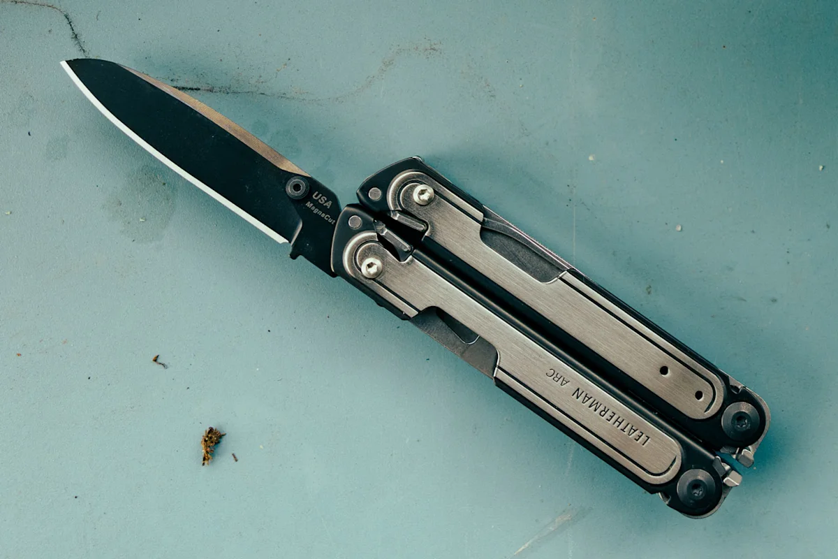 leatherman-arc-tanner-bowden-knife