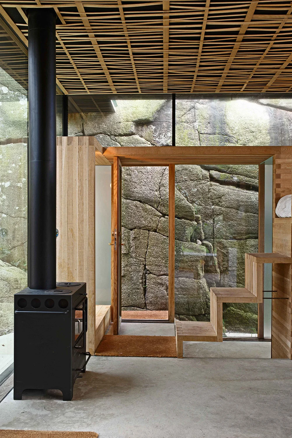 Lund-Hagem-Knapphullet-cabin-6