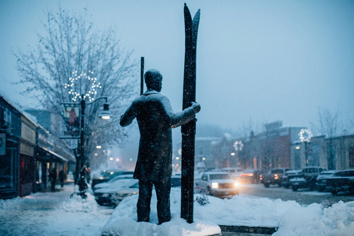 taylor-burk-powder-highway-Rossland8