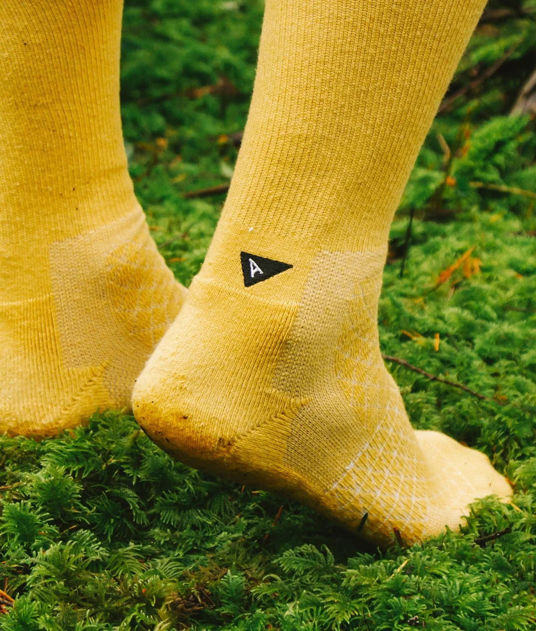 Arvin-Goods-Hemp-Biofiber-Socks-2