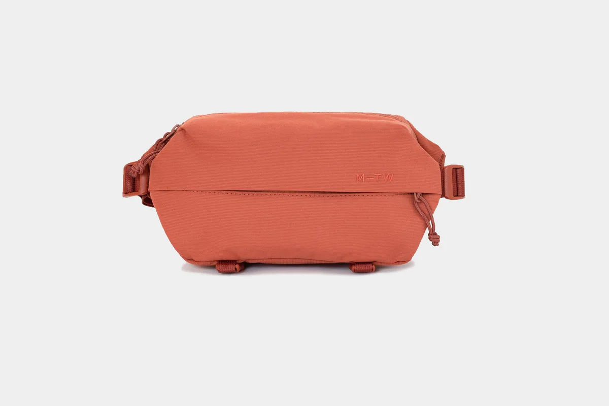 sling-bags-moment-mtw