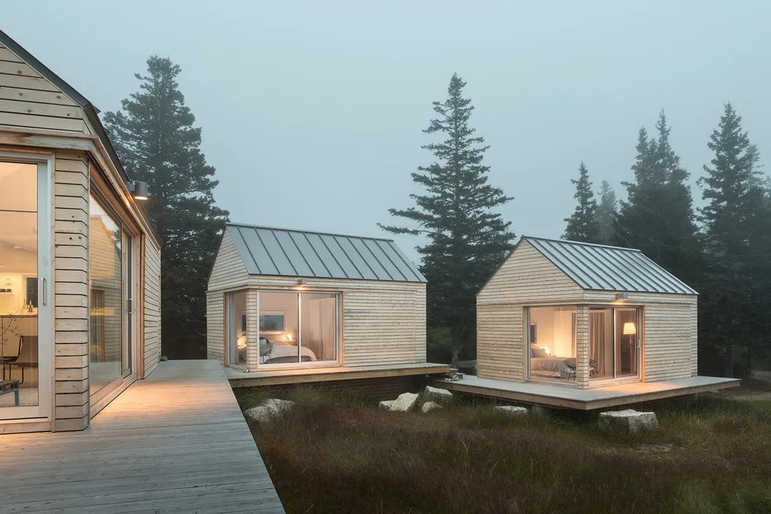 cabins-ferry-house-maine-deck