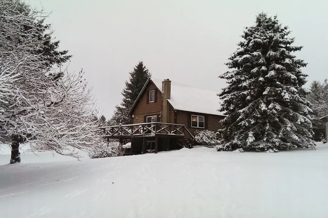 Poconos-Cabins-Union-Dale-Rustic-Cabin-1
