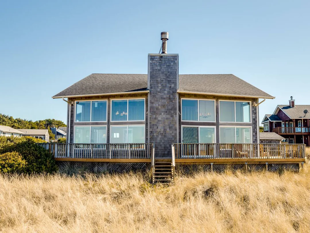 Oregon-Beach-Cottages-Waters-Edge-House-3