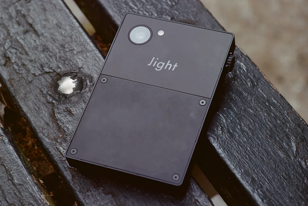 The Light Phone III, a Minimal Phone Without Social Media, Email, Internet