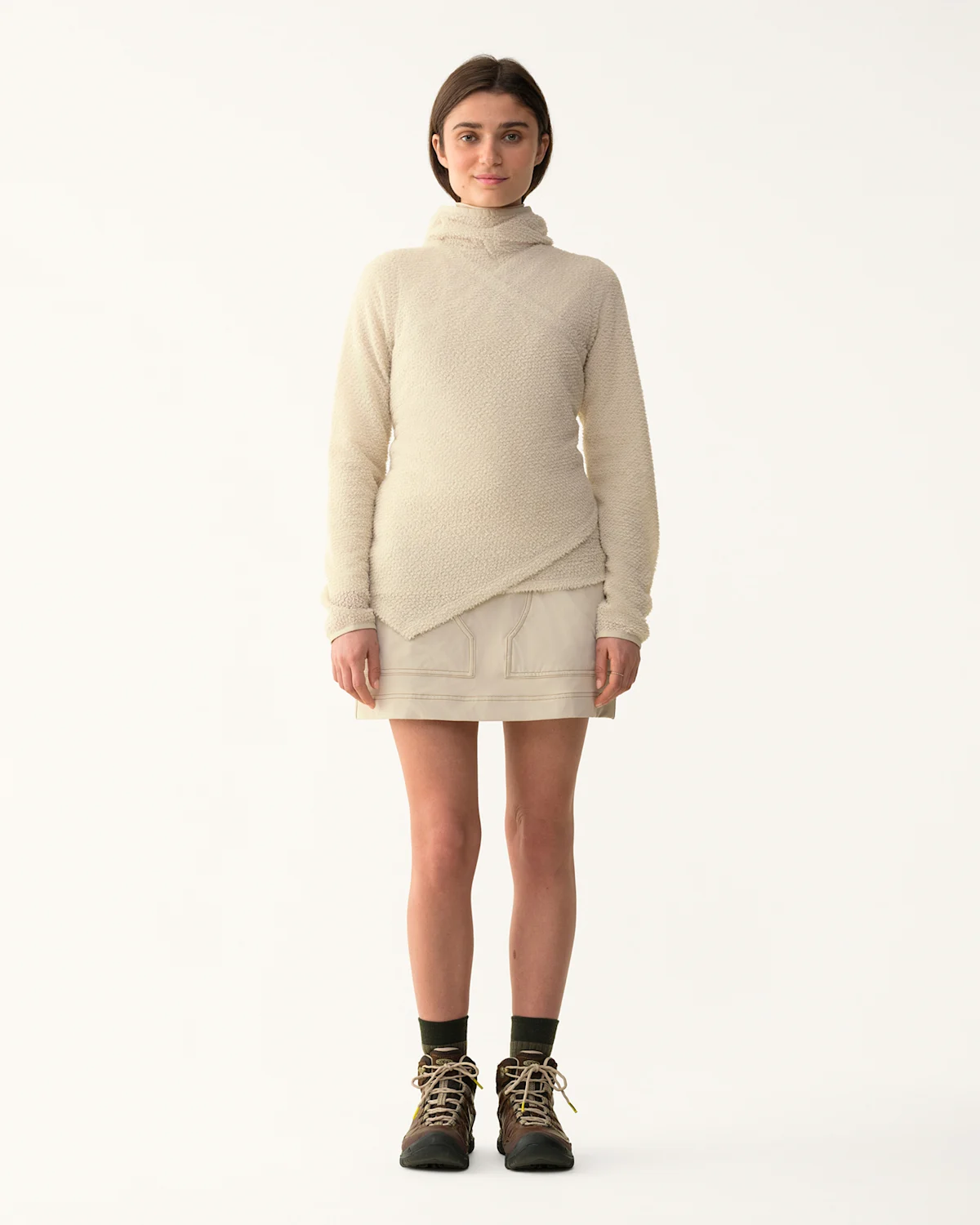 hikerkind-ultralight-alpha-midlayer-studio-resize
