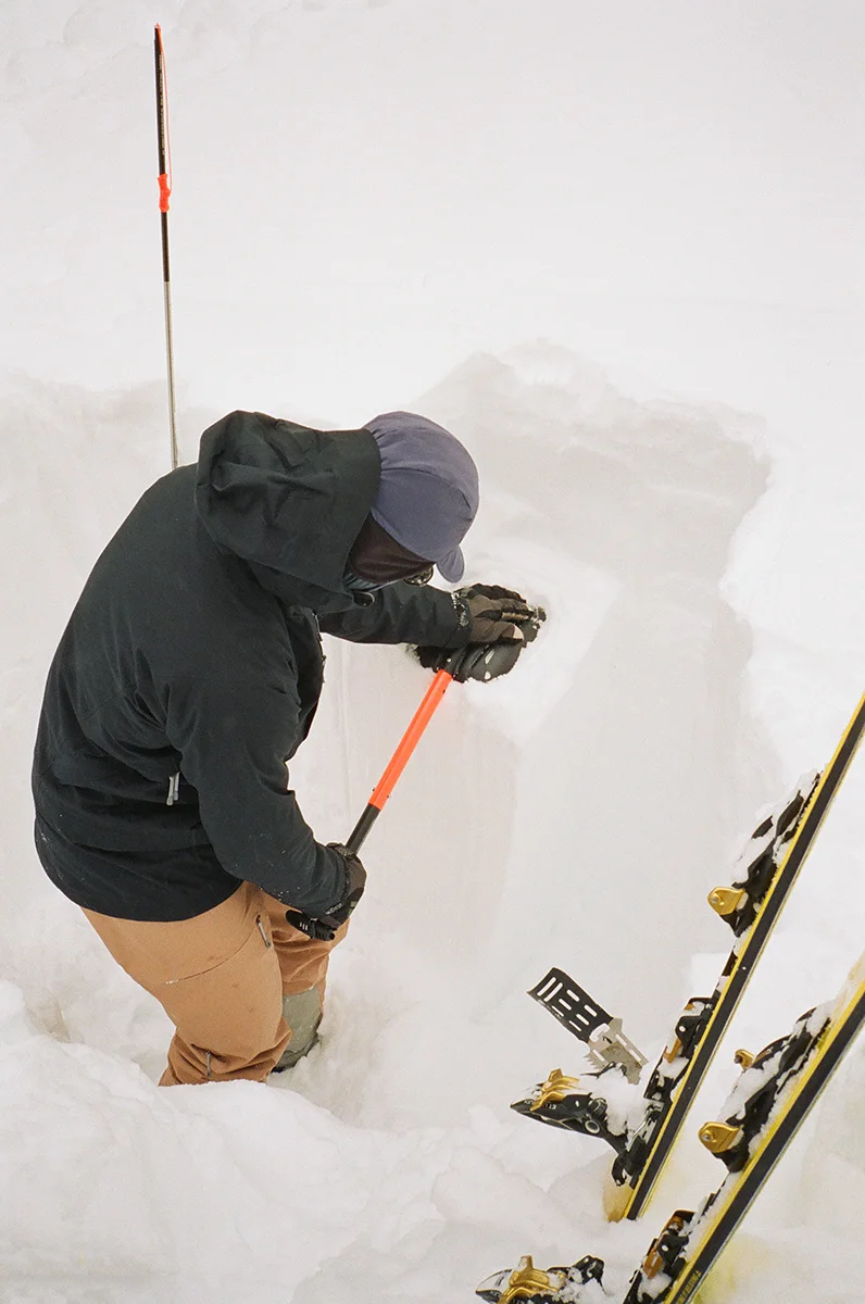 Bell-Lake-Yurt-Montana-Ski-FieldMag-22