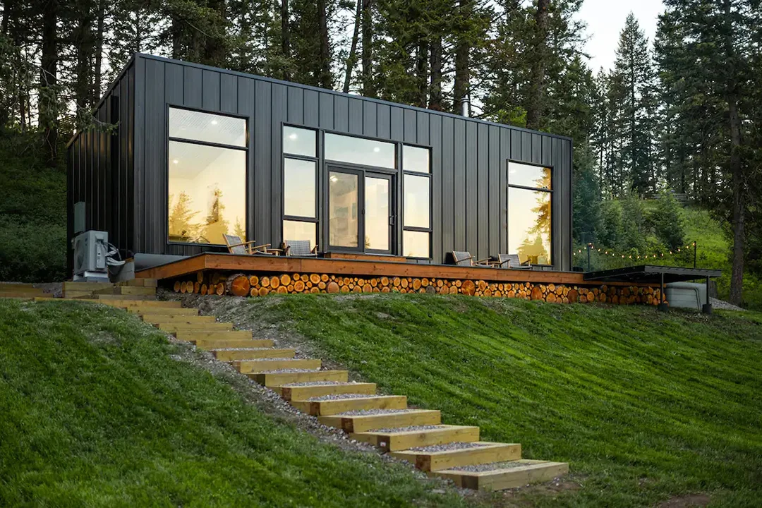 best-glacier-national-park-cabin-rentals-the-glacier-retreat
