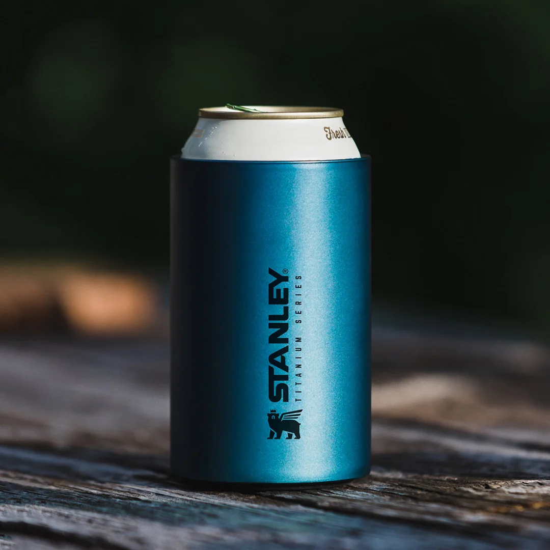 Stanley-Titanium-Camp-Cup-Field-Mag-2