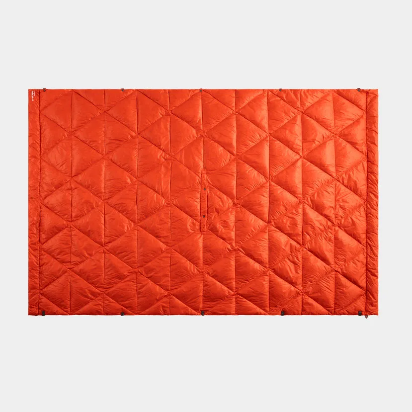 poncho-kammok-bobcat-45-down-trail-quilt