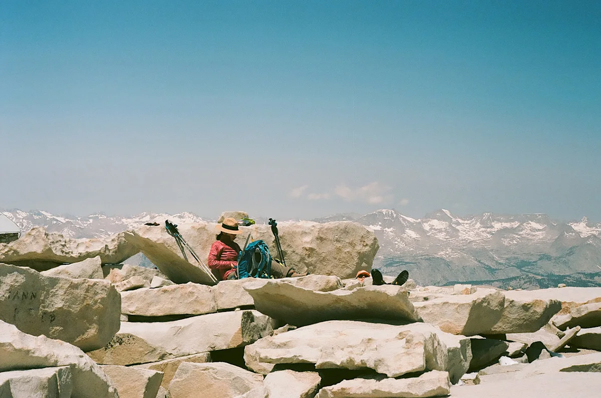 D-Nieves-Mt-Whitney-Fieldmag-summit