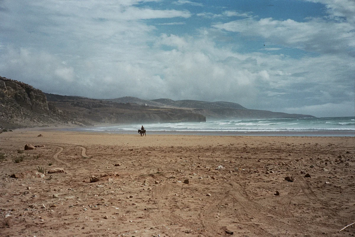 Anna-Ehrgott-Morocco-Surf-13