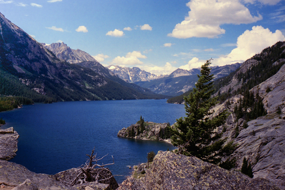 15 Photos & Tips for Hiking Mystic Lake, Montana Field Mag