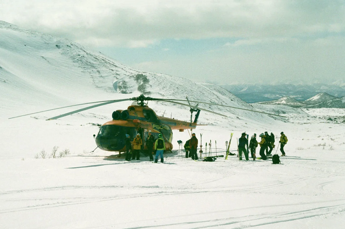 Tanner-Bowden-Kamchatka-Ski-Fieldmag-G1