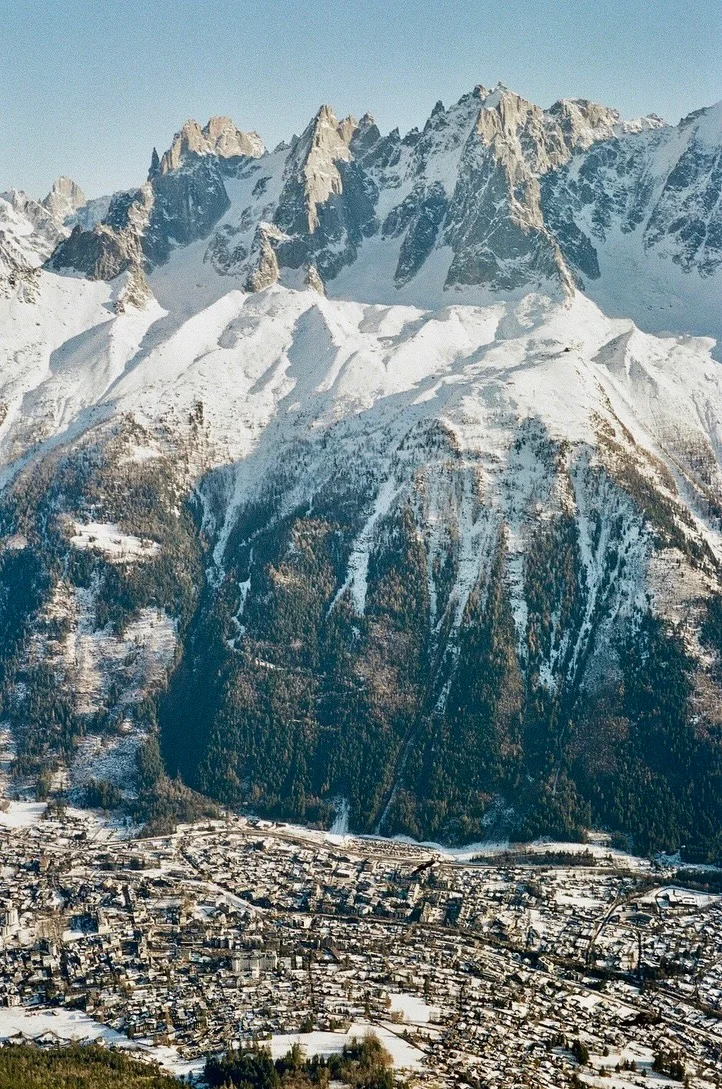 eric-greene-chamonix-ski-patrol-vertical-approach