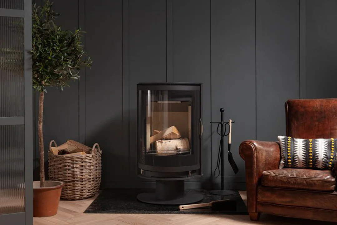 modern-woodstove-guide-arada-farringdon-catalyst-eco-chair
