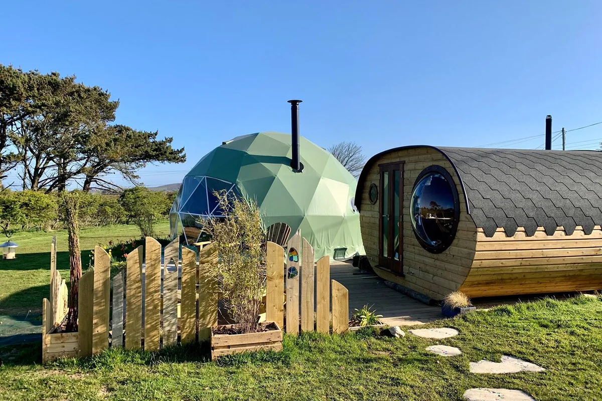 cornwall-glamping-site-luxury-dome-glamping