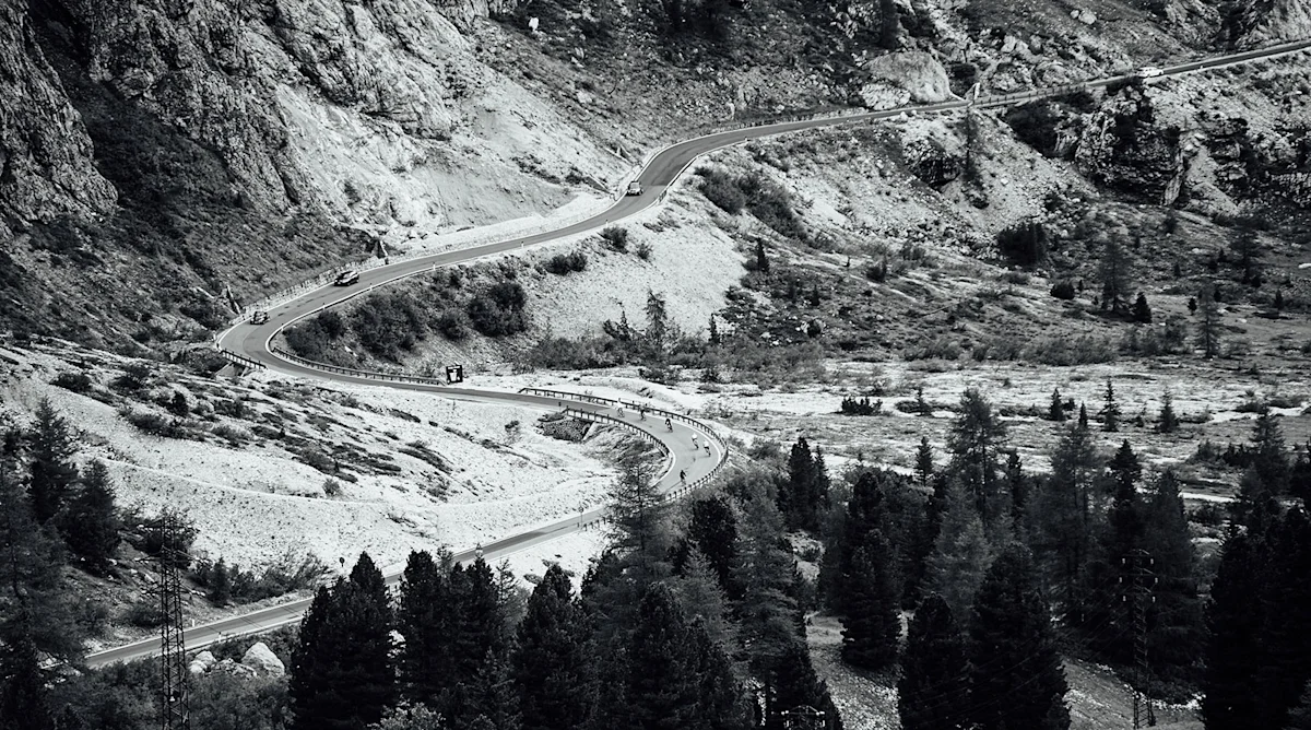 Matt-Stone-Alps-Cycling-Fieldmag-2-wide