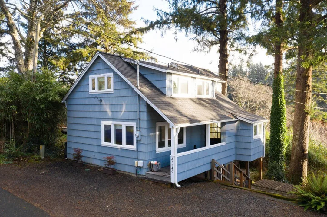 neahkahine-hideaway-cabin-nehalem-oregon