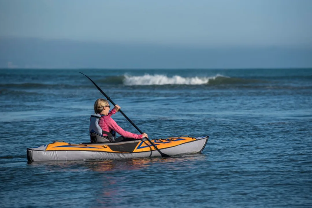 inflatable-kayaks-advanced-elements-advancedframe-sport-inflatable-kayak-lifestyle