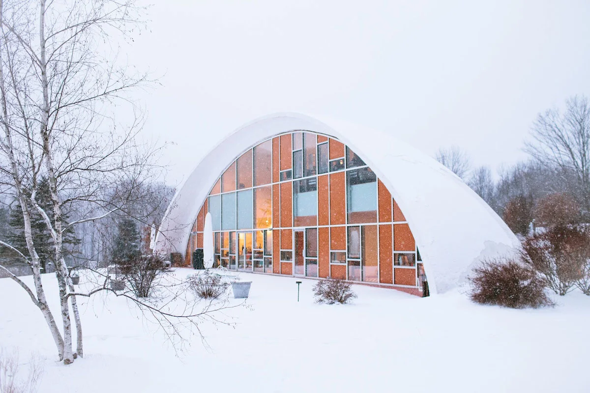 catskills-cabins-roxbury-shell-dome-houseexterior