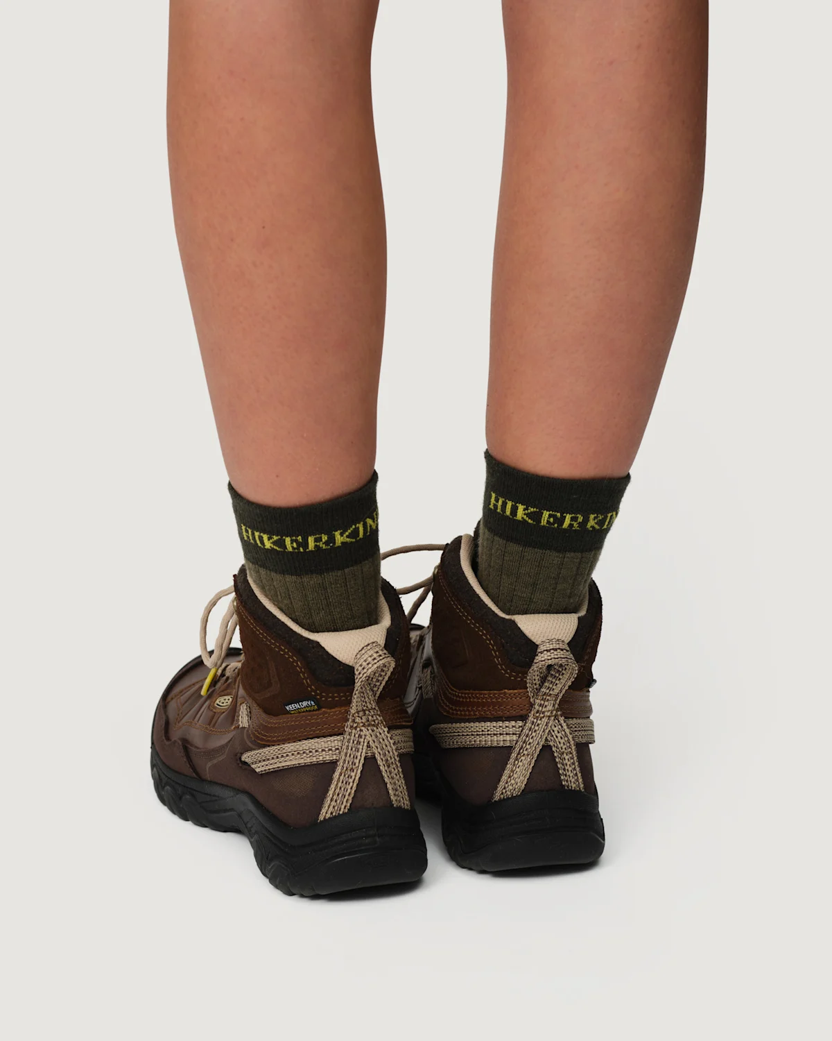 hikerkind-keen-targhee-IV-hiking-boot-back-detail