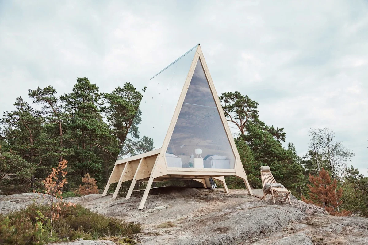 Robin-Falck-Nolla-A-Frame-Fieldmag