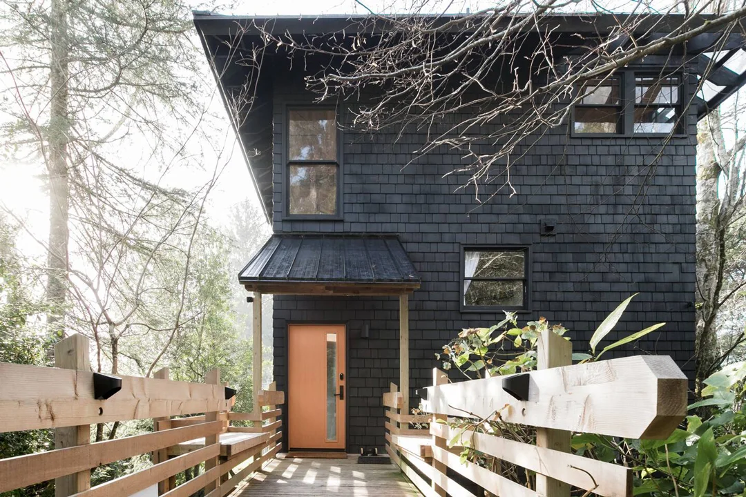 Oregon-Beach-Cottages-Seaside-Treehouse-1