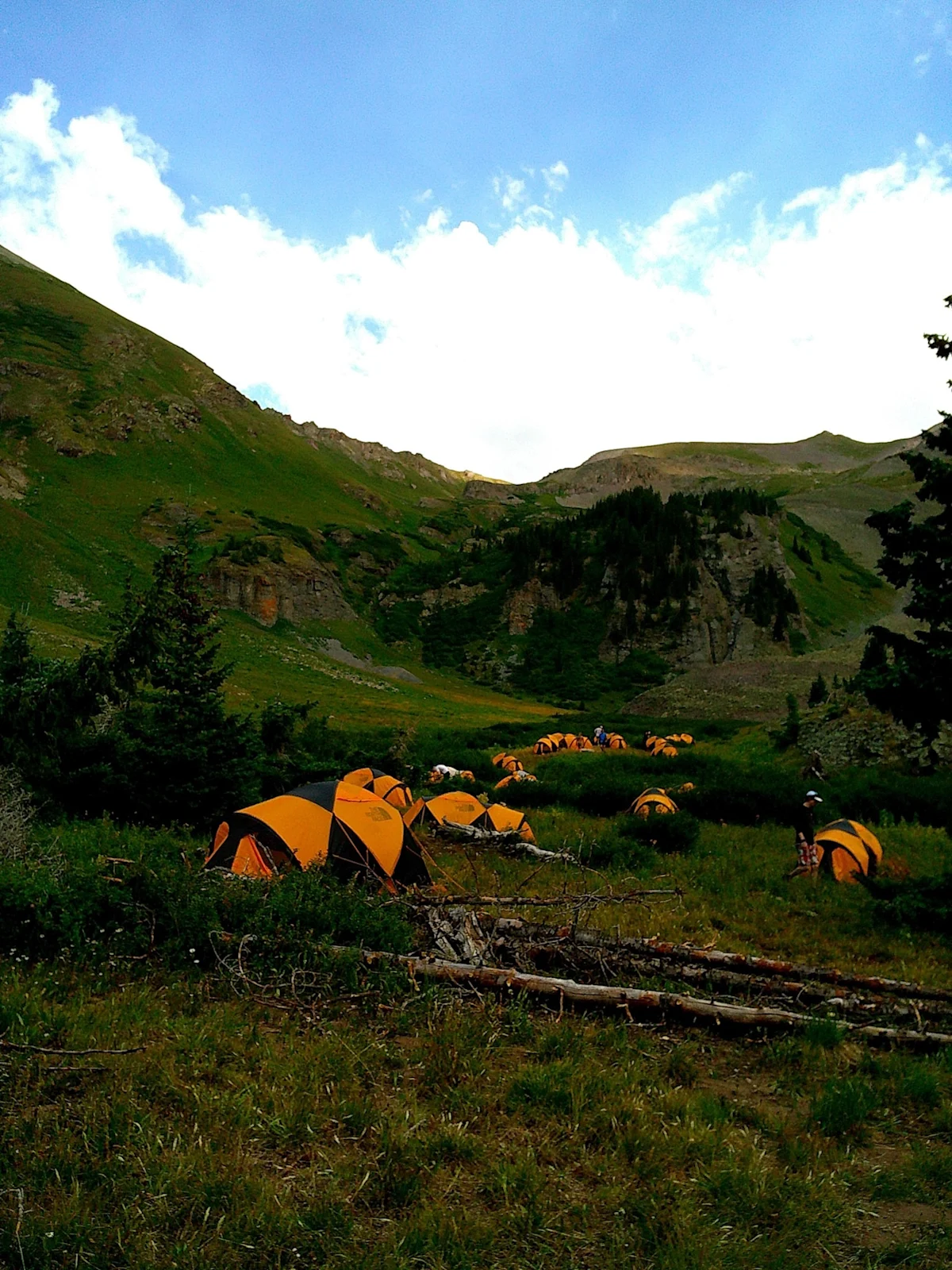camp-snap-review-vintage-filter-tents-look-red