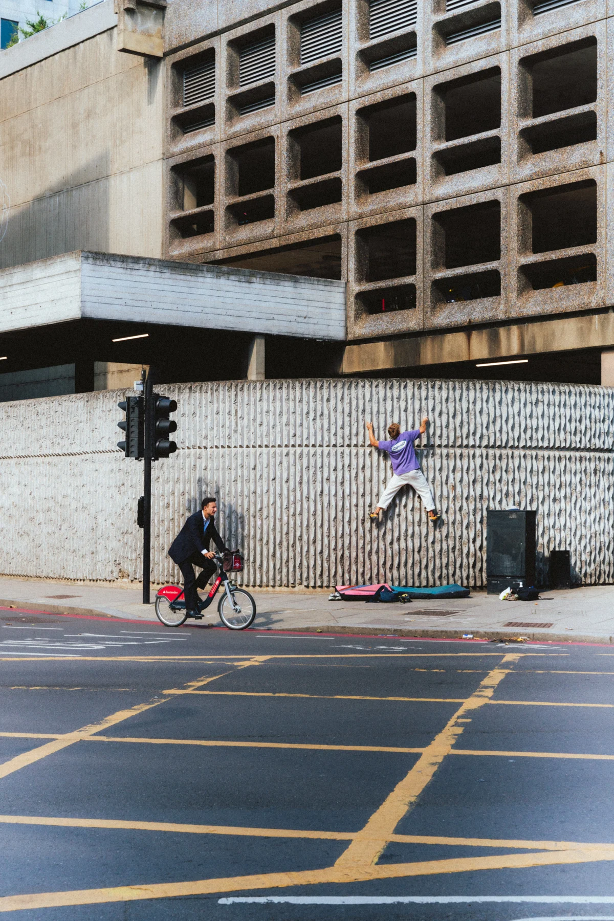 gramicci-city-climbing