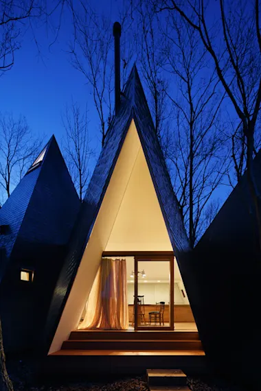 photo by Koji Fujii / Nacasa and Partners Inc.