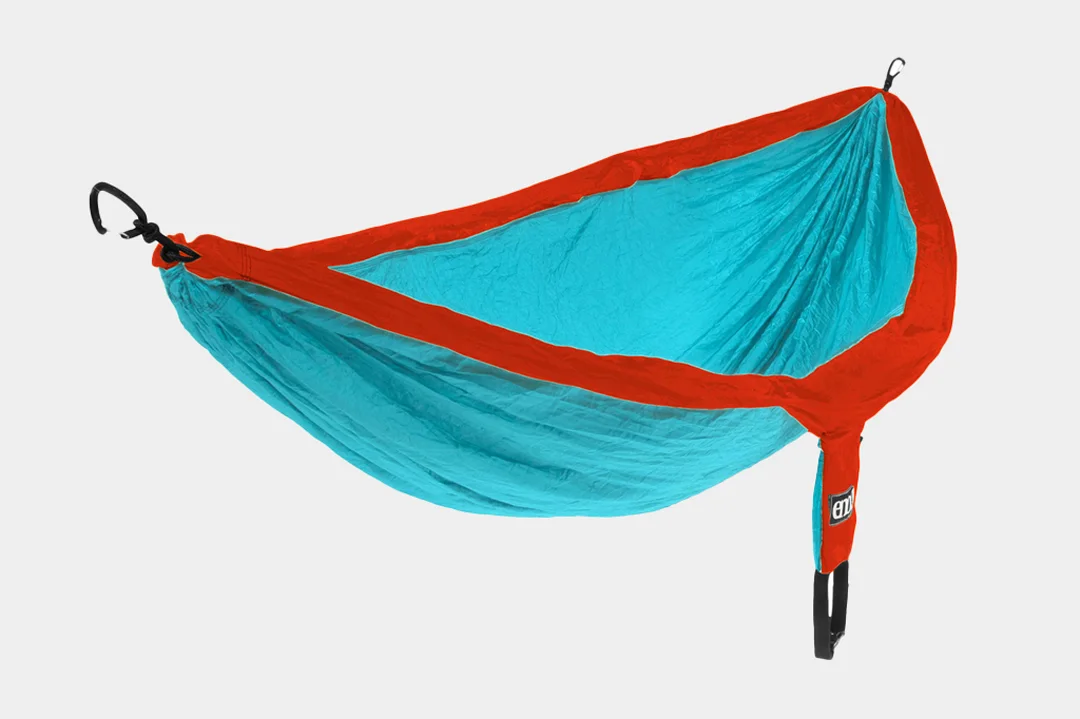 skyler-greene-desolation-wilderness-california-doublenest-hammock