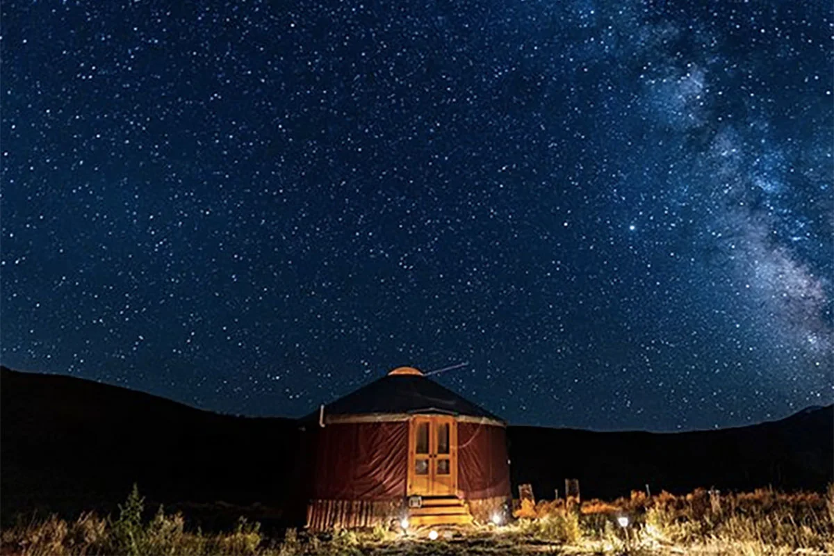 colorado-glamping-list-9-poncha-pass-yurts-2