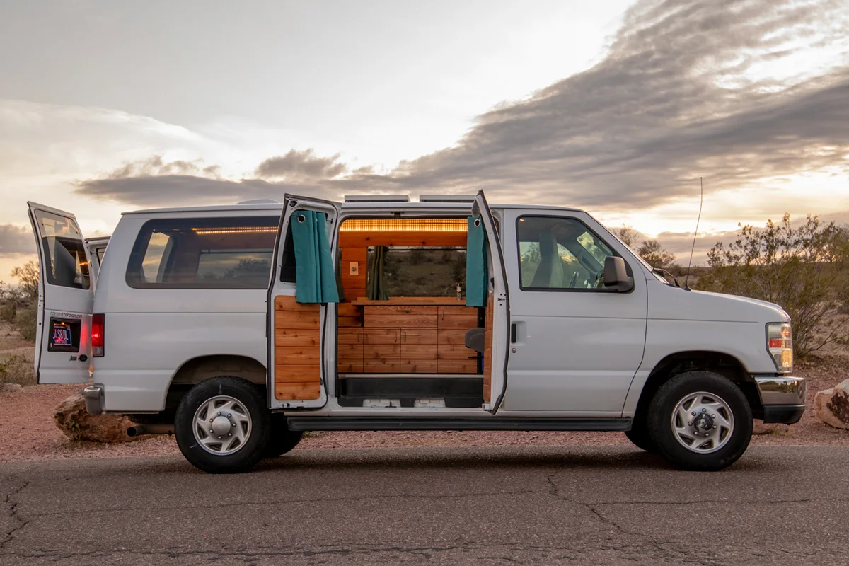 Outdoorsy-ford-e350