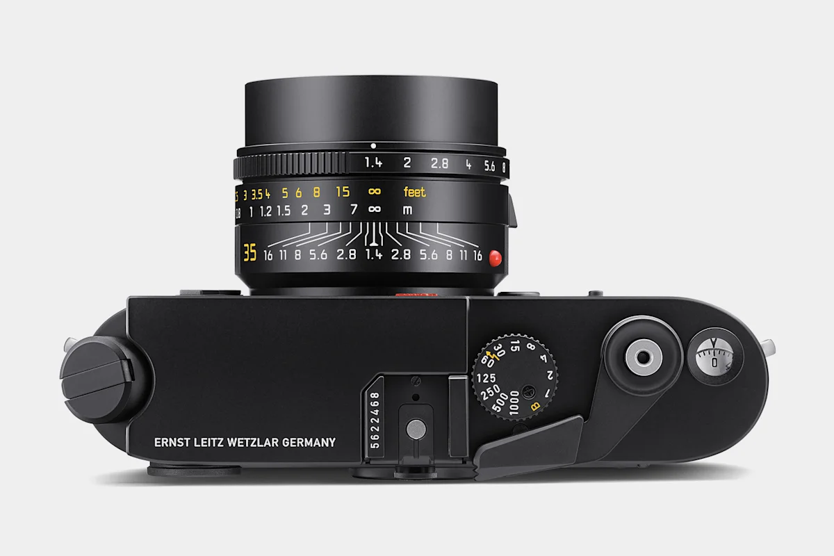 leica-m6-studio-top