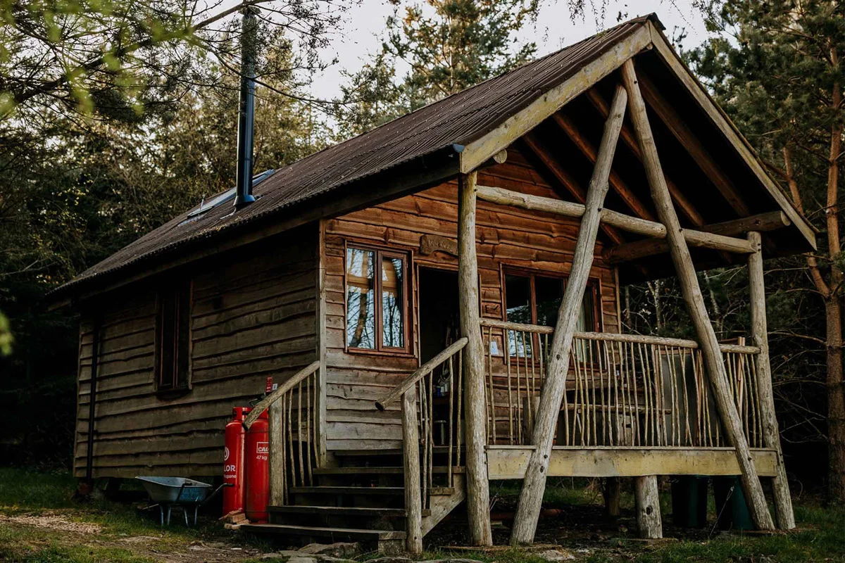 yorkshire-glamping-swinton-estate-tree-lodge