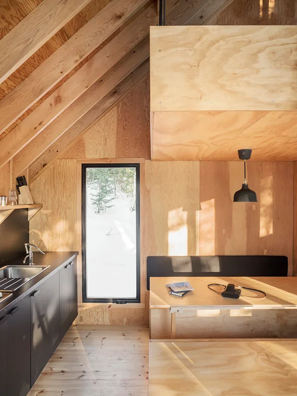 Quebec-A-Frame-Cabin-La-Pointe-4