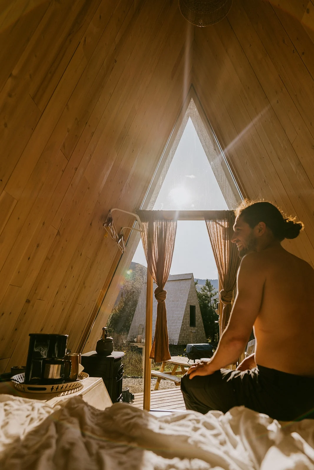 farouche-cabin-review-inside-with-man