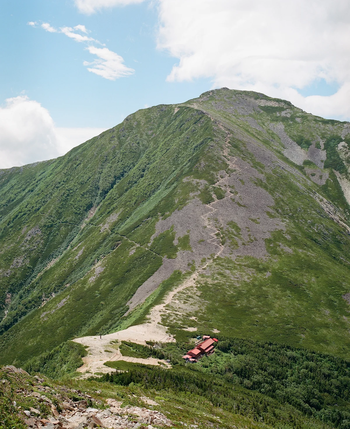 sam-godin-japanese-huts-JONEN-HUT