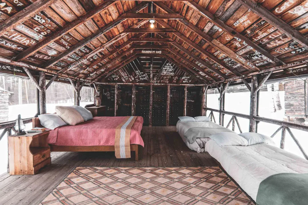 ogontz-resort-open-air-cabin-lyman-new-hampshire