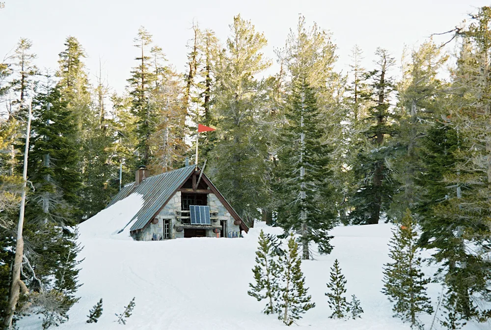 What It's Like to Ski to Yosemite's Iconic Ostrander Lake Backcountry Hut