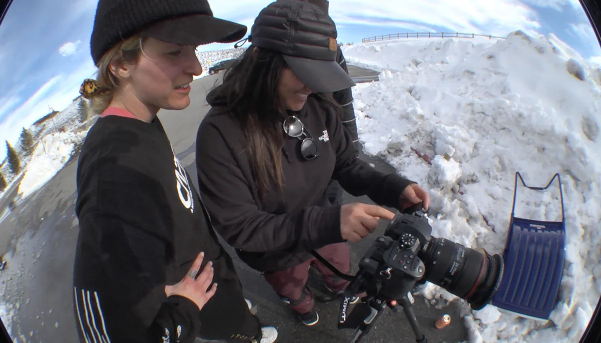jess-kimura-snowboarding-the-uninvited-dave-walcer