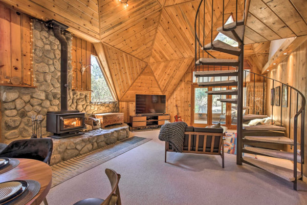 15 Best Cabins to Rent in Idyllwild-Pine Cove, CA | Field Mag
