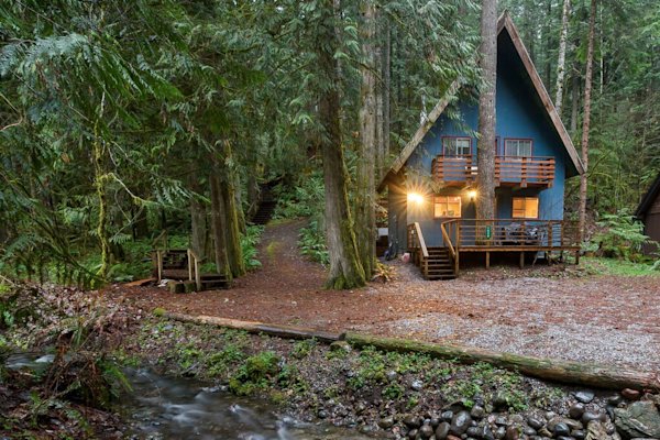 Seattle Cabin Rentals 18 Best Washington Cabin Rentals | Getaway Guide | 2023 | Field Mag