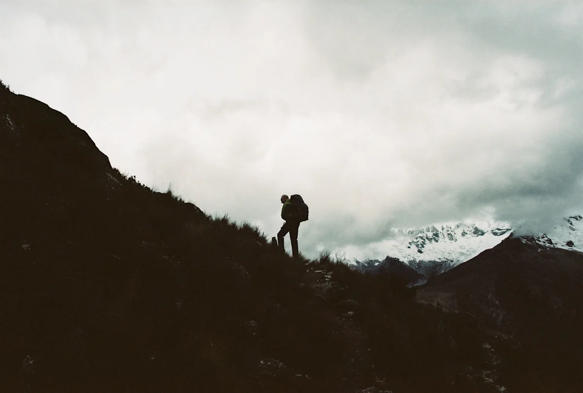 Forrest-Smith-Peru-Field-Mag-20