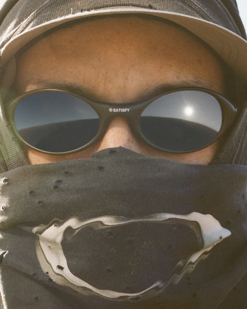 satisfy-oakley-drop-2-eye-jacket