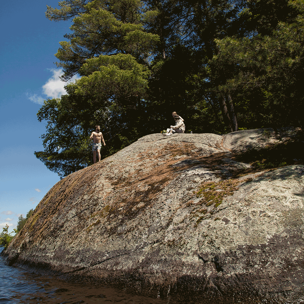 Keen-Cliff-Jump1